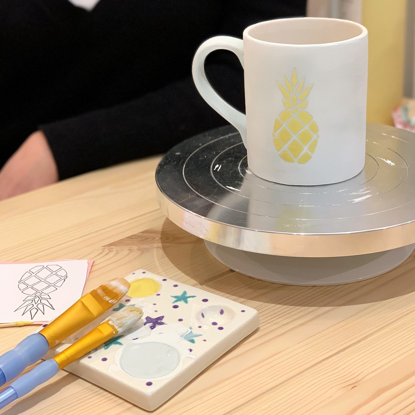 Session libre de peinture sur céramique jusqu'à taille L - Paris 17