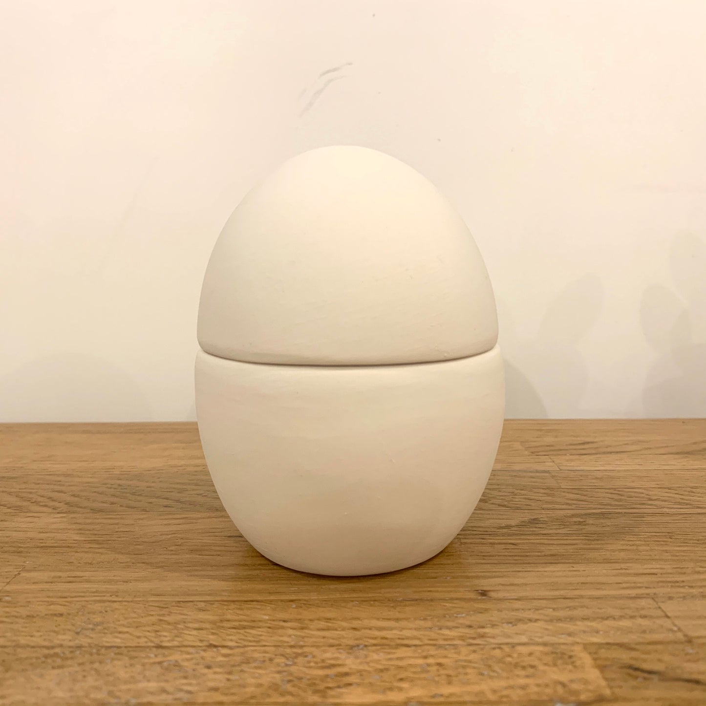 Ceramic to decorate - Egg box