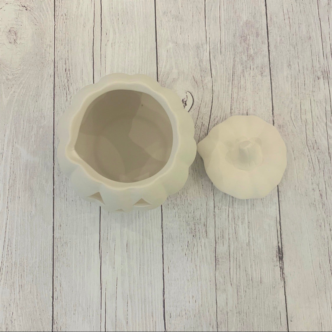 Ceramic to decorate - Halloween pumpkin